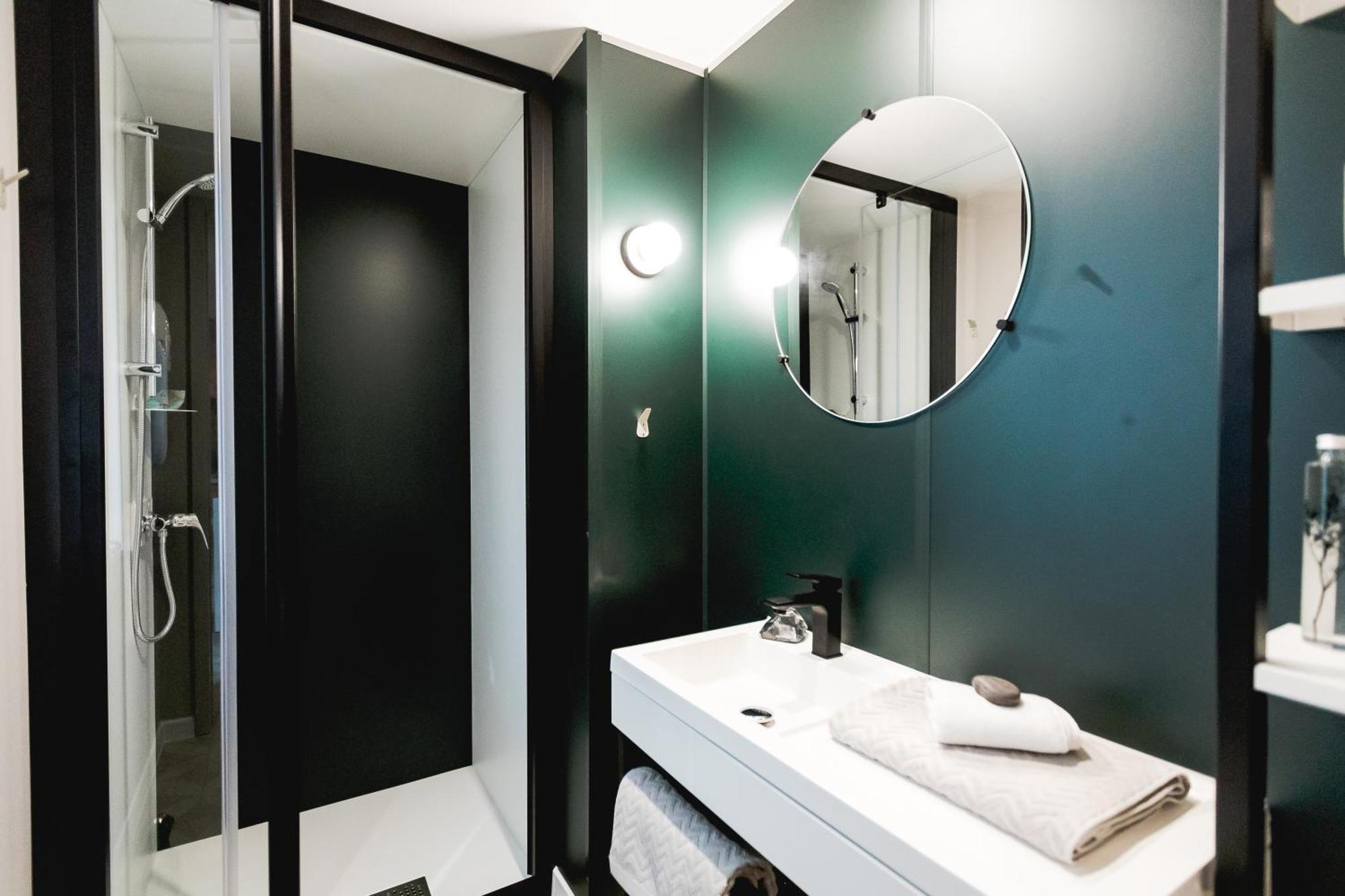 25 Min Roermond Maasmechelen Maastricht *